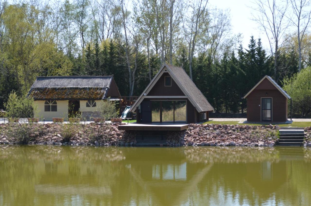 Intertranscoop Lake House Vámosszabadi Zewnętrze zdjęcie